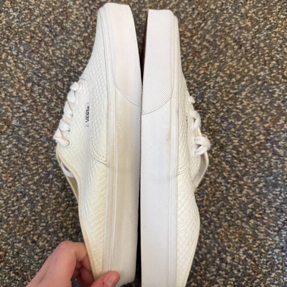 Vans White Snakeskin Embossed Low Sneakers Women’s 10 - Picture 4 of 6